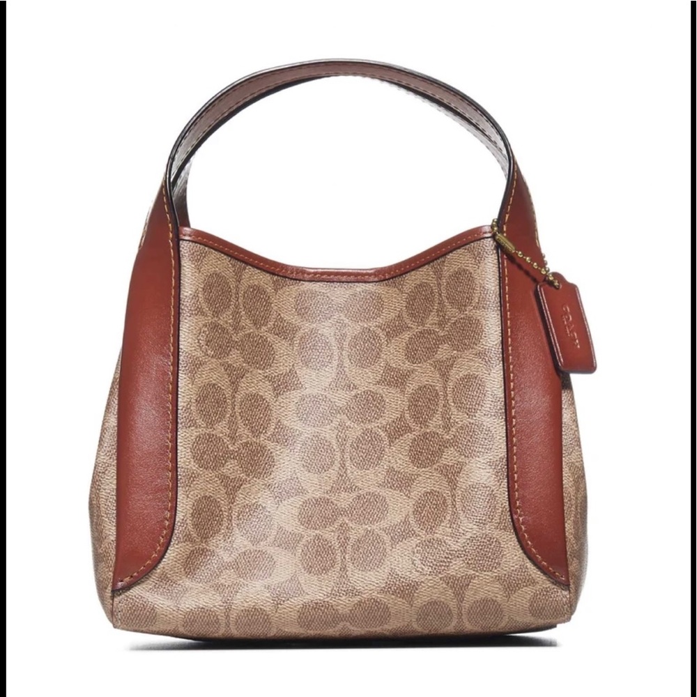 Beautiful coach purse!!